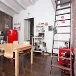 Casa Design Con Terrazzo In Centro Storico A