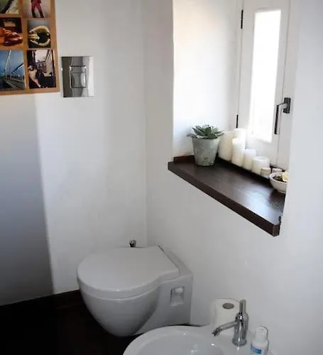 아파트 Casa Design Con Terrazzo In Centro Storico A 팔레르모
