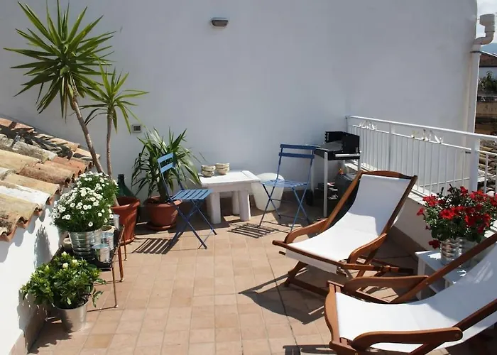 아파트 Casa Design Con Terrazzo In Centro Storico A *