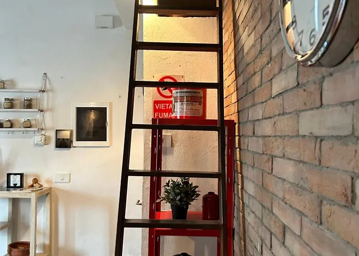 아파트 Casa Design Con Terrazzo In Centro Storico A