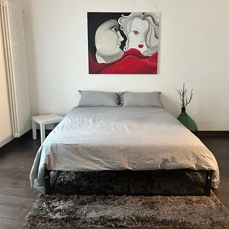 Casa Design Con Terrazzo In Centro Storico A