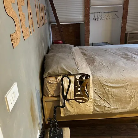 Casa Design Con Terrazzo In Centro Storico A Palermo